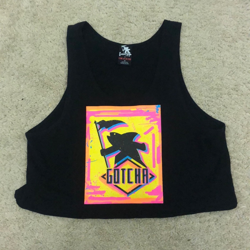 Black crop tank top